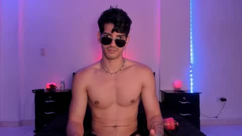 Snapshot of bbbeachboy chatting on January 14, 2025, 9:30 pm Valentino online show from January 14, 2025, 9:30 pm