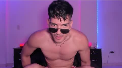 Snapshot of bbbeachboy chatting on January 27, 2025, 9:11 pm Valentino online show from January 27, 2025, 9:11 pm