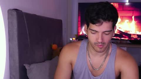 Snapshot of bbbeachboy chatting on February 15, 2026, 9:00 pm Valentino online show from February 15, 2026, 9:00 pm