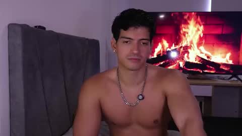 Snapshot of bbbeachboy chatting on February 20, 2026, 9:15 pm Valentino online show from February 20, 2026, 9:15 pm