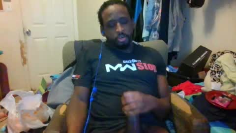 Snapshot of bbc_rocker chatting on December 15, 2024, 8:47 pm rocker n queen online show from December 15, 2024, 8:47 pm