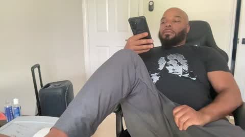 Zaddy online show from June 28, 2026, 2:34 pm