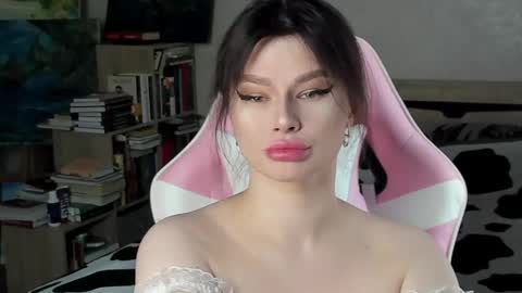 bbj_one online show from May 18, 2026, 3:57 am