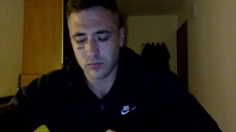 BB Namelezz online show from November 3, 2025, 8:32 pm