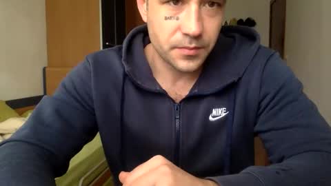 BB Namelezz online show from March 9, 2026, 7:01 am