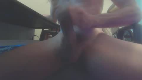 Snapshot of bboneusa chatting on December 27, 2024, 12:18 am bboneusa online show from December 27, 2024, 12:18 am