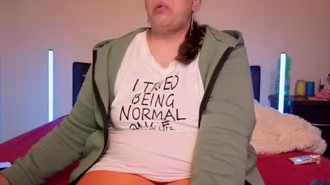 Snapshot of bbw_goddes chatting on November 15, 2025, 6:59 pm Love online show from November 15, 2025, 6:59 pm