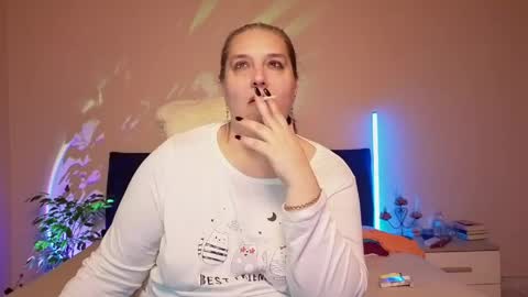 Love online show from April 17, 2026, 1:19 am