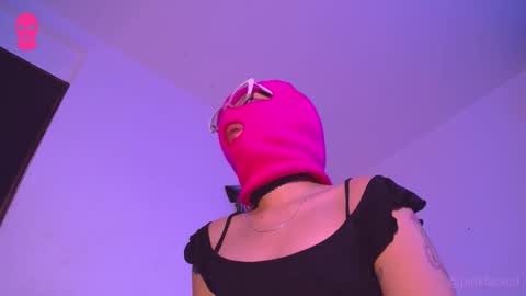 Amber  online show from November 1, 2025, 1:13 pm