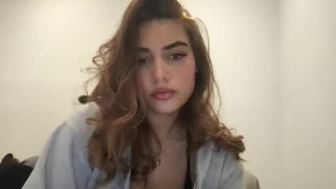 bbypiamia online show from November 30, 2025, 10:30 am