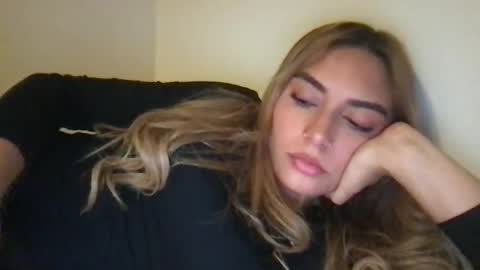 bbypiamia online show from March 17, 2026, 1:47 pm