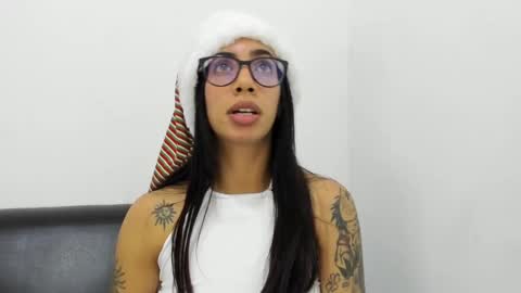 Snapshot of bdanevil chatting on December 3, 2024, 4:28 pm daniela villamizar online show from December 3, 2024, 4:28 pm