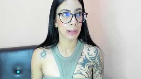 Snapshot of bdanevil chatting on January 11, 2025, 2:25 pm daniela villamizar online show from January 11, 2025, 2:25 pm