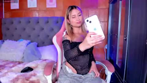Kim . online show from June 16, 2026, 9:50 pm