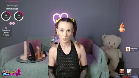 Bea online show from April 7, 2026, 10:20 pm