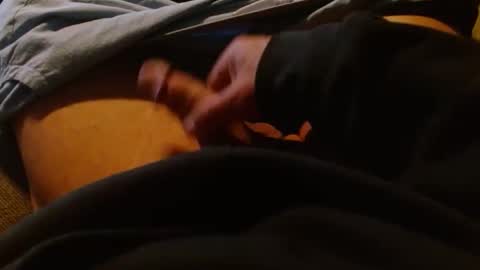 beachguy2424 online show from April 13, 2026, 2:39 am