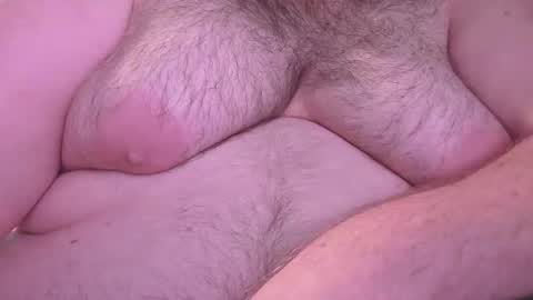 bear_man_oi online show from October 27, 2025, 6:28 am