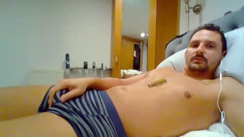 bearboudior online show from November 13, 2025, 12:04 pm