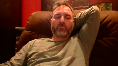 beardedambition online show from December 14, 2025, 3:56 am