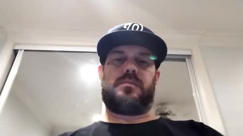 Snapshot of bearmeat209 chatting on November 1, 2025, 9:44 am Bearmeat online show from November 1, 2025, 9:44 am