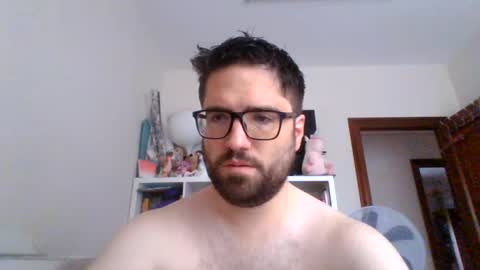 Snapshot of bearmen3107 chatting on July 1, 2026, 6:26 am bearmen3107 online show from July 1, 2026, 6:26 am