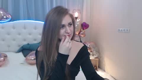 Snapshot of beataangel chatting on February 19, 2025, 4:44 pm beataangel online show from February 19, 2025, 4:44 pm