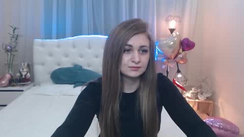 Snapshot of beataangel chatting on March 5, 2025, 6:23 pm beataangel online show from March 5, 2025, 6:23 pm