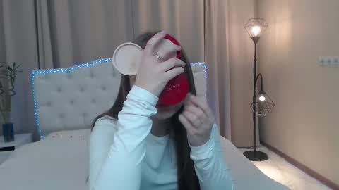 beataangel online show from March 15, 2026, 7:36 am