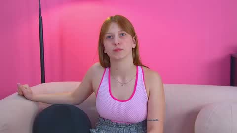 Snapshot of beatricebinoche chatting on November 11, 2025, 6:41 pm Beatrice online show from November 11, 2025, 6:41 pm