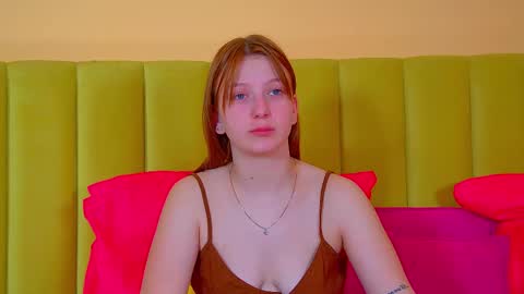 Snapshot of beatricebinoche chatting on November 22, 2025, 6:51 pm Beatrice online show from November 22, 2025, 6:51 pm