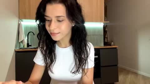 Katie online show from October 11, 2025, 8:51 pm