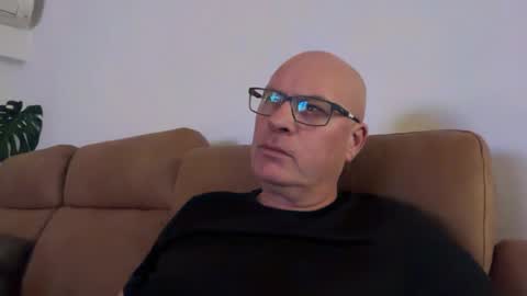 beatsboy87 online show from July 30, 2026, 12:37 pm