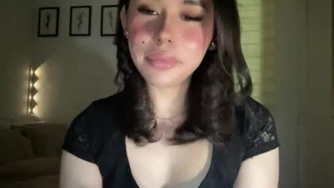 Snapshot of beautiful_lust69 chatting on December 3, 2025, 3:36 am Sweet Aya online show from December 3, 2025, 3:36 am