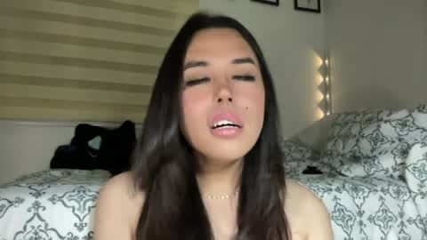 Snapshot of beautiful_lust69 chatting on July 13, 2026, 11:07 pm Sweet Aya online show from July 13, 2026, 11:07 pm