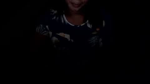 Mia online show from April 29, 2026, 3:10 am