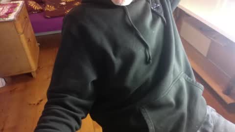 beautifulworld33 online show from December 4, 2025, 1:59 am