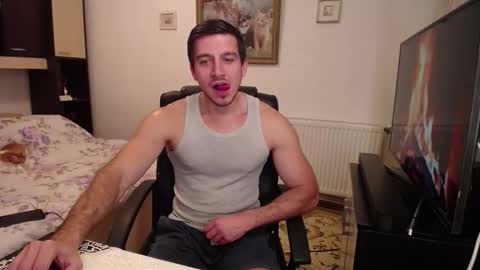 Mia and Jake online show from November 8, 2025, 1:22 pm