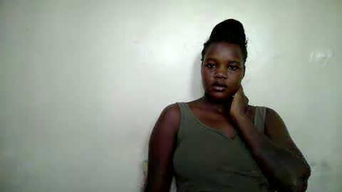 Snapshot of beauty_nina1 chatting on November 14, 2025, 12:26 pm beauty_nina1 online show from November 14, 2025, 12:26 pm
