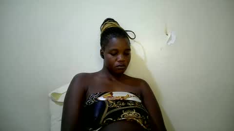 Snapshot of beauty_nina1 chatting on January 7, 2026, 8:39 am beauty_nina1 online show from January 7, 2026, 8:39 am