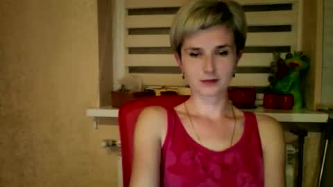 BeautyKsenia online show from April 1, 2026, 7:33 pm