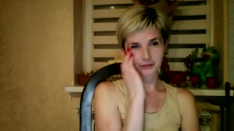 BeautyKsenia online show from April 20, 2026, 7:15 pm