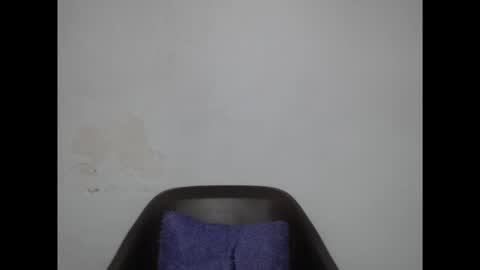 Snapshot of beautyslut1 chatting on February 1, 2026, 4:11 am beautyslut1 online show from February 1, 2026, 4:11 am