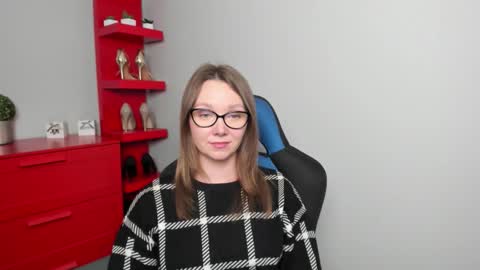 Zoe online show from October 17, 2025, 7:33 am