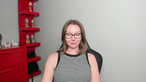 Zoe online show from May 25, 2026, 6:30 am