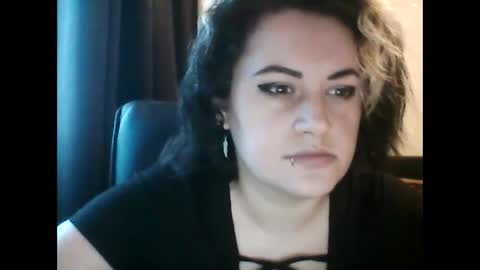 Snapshot of becasmith chatting on February 1, 2025, 9:21 am Becca-Van-Boa online show from February 1, 2025, 9:21 am