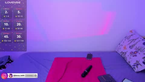 Snapshot of becca_be_ chatting on February 15, 2025, 2:58 am Becca is here online show from February 15, 2025, 2:58 am