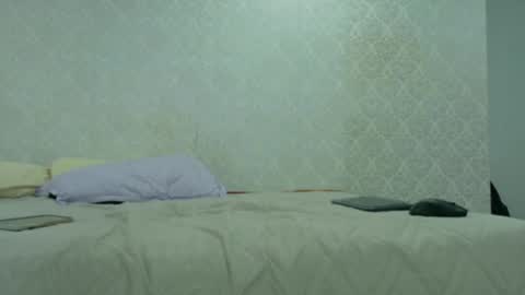 BeccaRed online show from November 20, 2025, 11:21 am