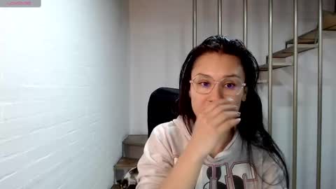 Snapshot of beckdymon chatting on March 10, 2025, 3:45 am Daniela online show from March 10, 2025, 3:45 am
