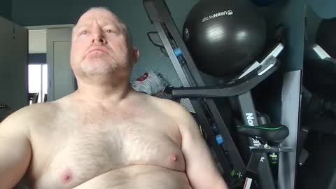 Snapshot of beckster040 chatting on February 4, 2025, 7:00 pm beckster online show from February 4, 2025, 7:00 pm