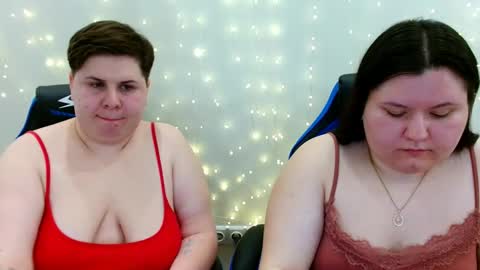 BeckyAndEllen online show from March 8, 2026, 8:34 pm